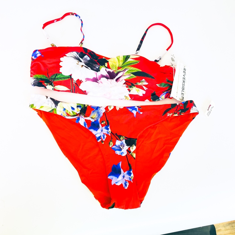 NEW TiniBikini Red Floral 2 Piece Bikini Swimsuit Women's Large Reversible